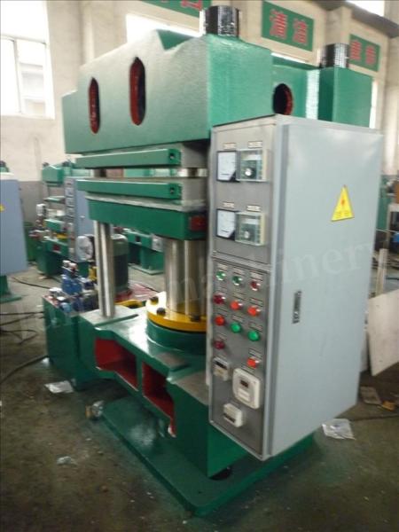 Vulcanisateur de caoutchouc XLB-D/Q450x450/600x2 type colonne avec système de contrôle PLC