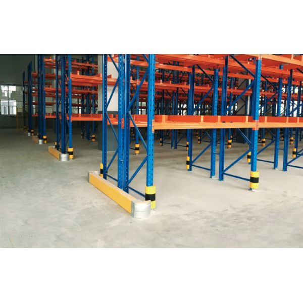 Heavy Duty Pallet Rack Protector Warehouse Pallet Rack Column Protection Flexible Plastic Guard Upright Protector