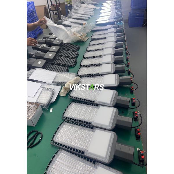 Hot Sales led street lights 30w 50w 100w 150w 200w with ce rohs certificate waterproof