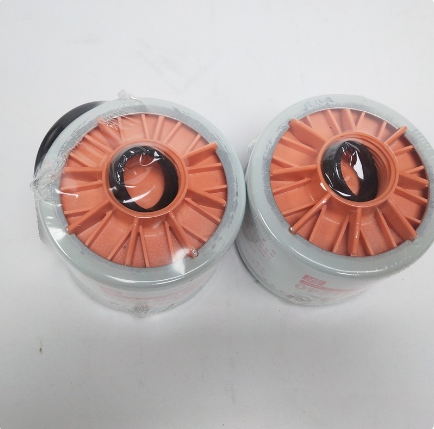 FS1240 3831871S Fuel Water Separator Filter Fleetguard Cummins Oil SGS