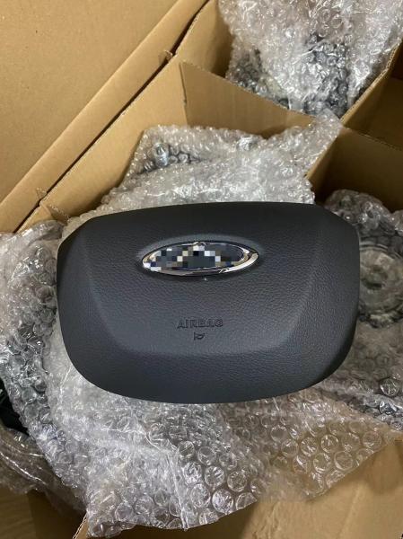 New Original Driver Airbag Assembly for Chery Tiggo 8 Plus 2022 with Black Cover 2.50 KG 30CM*25CM*15CM