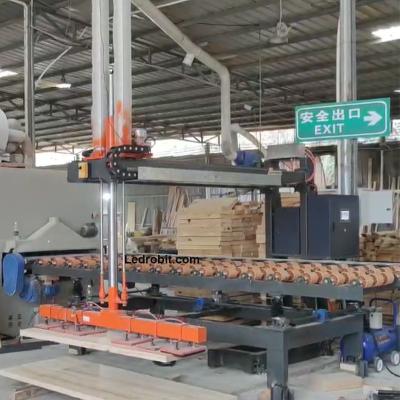 Máquina de carregamento automático de placas de madeira de aço personalizado e controlado por PLC