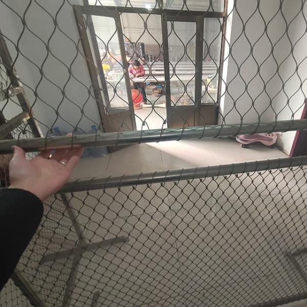 Durable 316 Stainless Steel Wire Rope Mesh Decoration With Polished Glvanized PVC