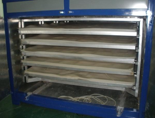 Industrial Glass Laminating Machine For Pump Out Air Silicone Rubber