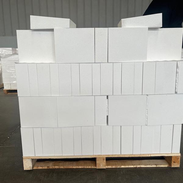Alumina de tijolo de bolhas para fornos de temperatura ultra-alta com 0% de CaO e 0% de CrO