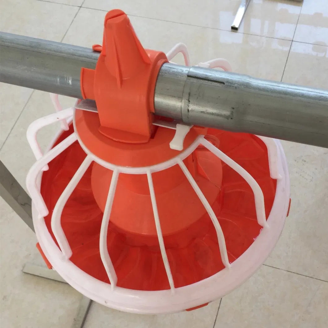 High Strength PP Poultry Pan Feeding System Anti Waste Design For Broiler Production