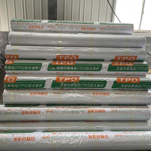 Fully Adhered TPO Waterproof Membrane 1.5mm For Renovation Of Old Steel Roofs