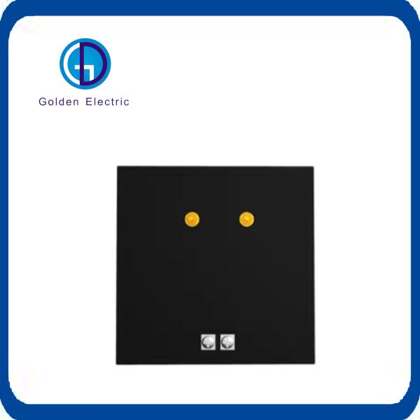 Plastics Housing LED Digital Display Voltmeter For Measuring Pulse Peak