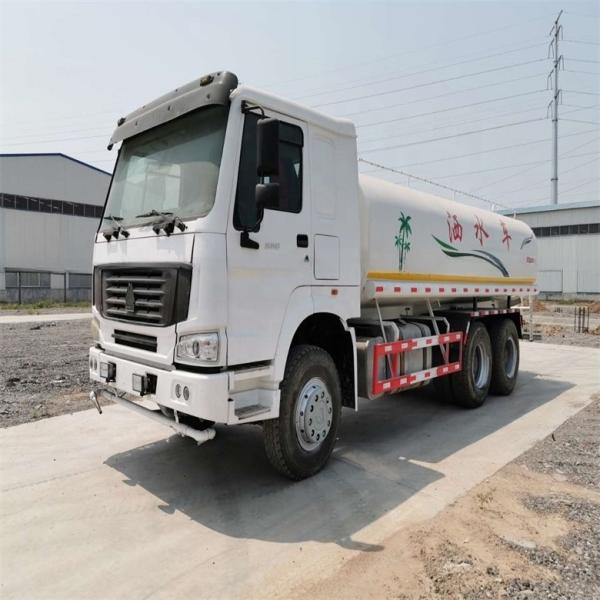 Sino Truck HOWO 6x4 Water Truck 12-16m Sprinkling Area 25000kg Gross Vehicle Weight