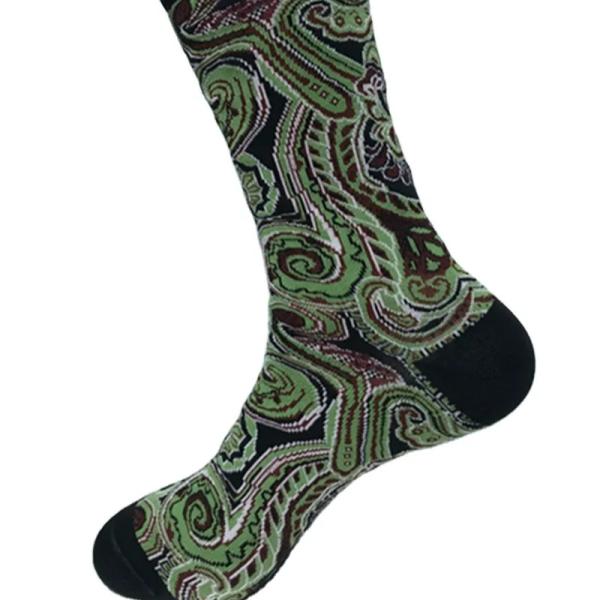 Men's Warm Long Socks with Print Pattern Handlinking Sewing Method