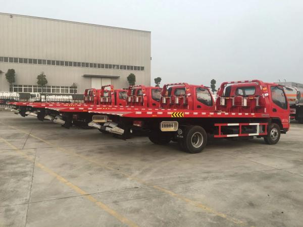 One Carry Two Road Wrecker Truck 5tons Flatbed Tow Truck Road Rescue Vehicles