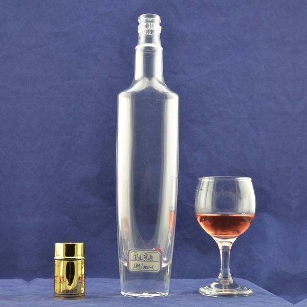 Embossed Clear Round Tall Guala Cap Whiskey Bottle Glass Bottles with Corks