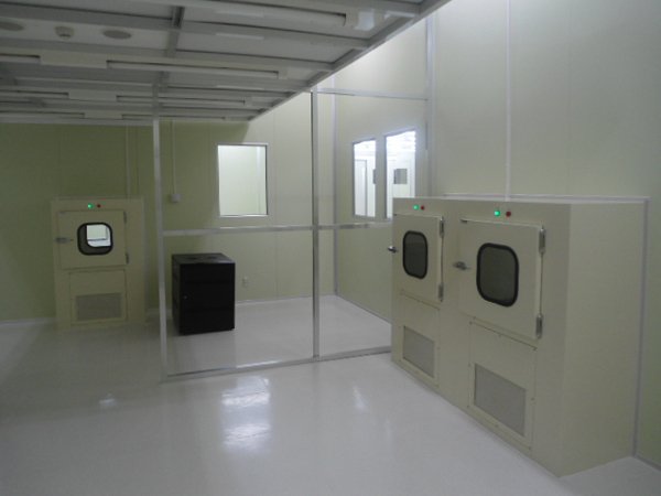 Interlocking Door Pass Box Air Shower For Medical Pharmaceutical Clean Room