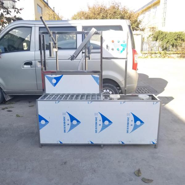 SS 304 Food Grade 5 Gallon Water Bottle Filling Machine PLC Control 2200 *2000 * 2200 Mm