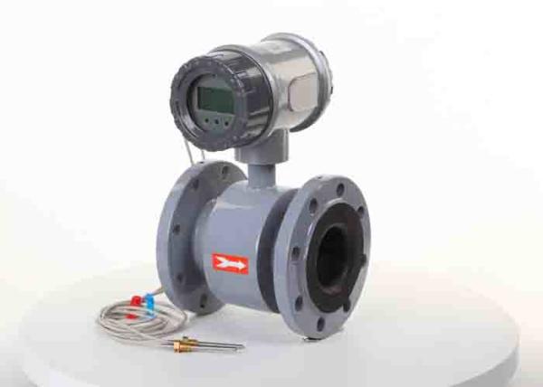 Magnetic Wastewater / Slurry Flow Meter Diameter Dn200 Pressure Pn16 Accuracy 1.5%