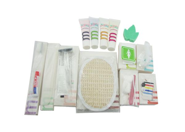 Eco - Friendly Hotel Amenity Kits For 3 Star Hotels Living Room