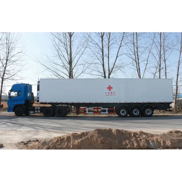 Heavy Duty 40t-50t Refrigerator Truck Trailer With Dongfeng Tractor Truck Head
