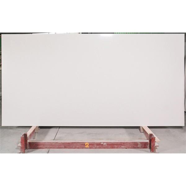 2.2g/cm2 15MM Creamy White Quartz Stone For Indoor Floor Tile