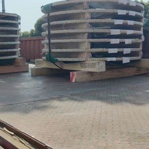 Холоднопрокатный крен 0,3 до 3.0mm прокладки нержавеющей стали разрезанное вырезывание без заусенца 8K