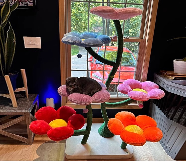 New Design Cat Climbing Tower Condo Indoor Wooden Flower Cat Tree with Natural Sisal Scratching Post
