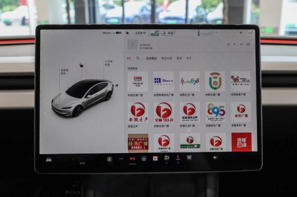 Sunroof 2024 4WD Tesla Model 3 Pure Long Range Electric Vehicle