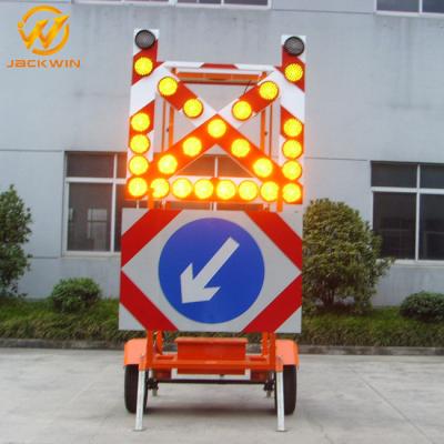Road Construction Mobile Solar Traffic Signal Directional Arrow / Cross Board Trailer