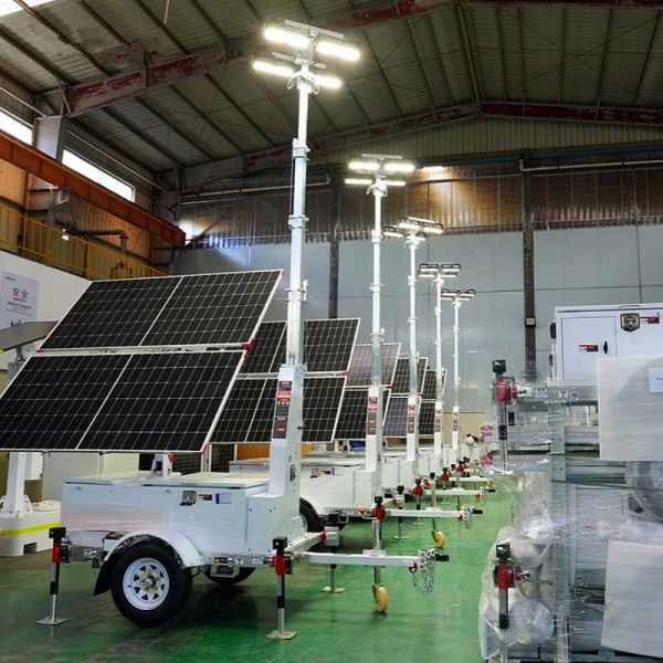 Automatic Lifting Mast Solar Light Tower Durable Using Portable Generator Light Tower