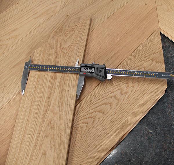 Select 45 degree ABC grade Chevron French Oak Multi-layers Engineered Wood Flooring, 780x125x14MM Brushed UV lac