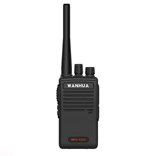 High Power Walkie Talkie 400-470MHz Handheld UHF Two Way Radio Liion Battery Included