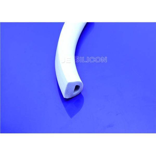 Heat / Fuel Resistant Silicone Sponge Rubber Strips High Pressure Flexible Extrusion