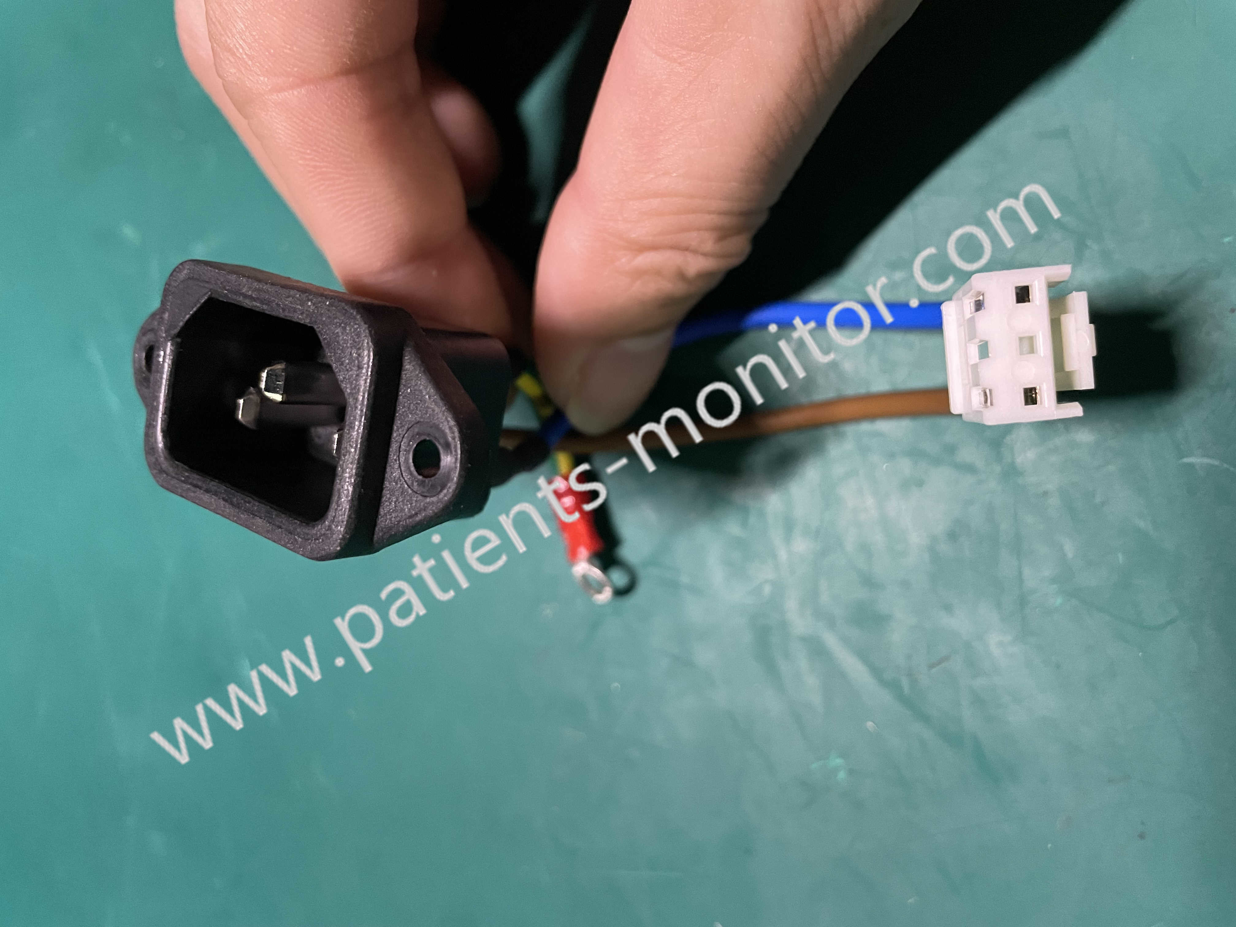 Nihon Kohden TEC-5602 Дефибриллятор соединитель питания Интерфейс с кабелем, питание 100 В до 240 В