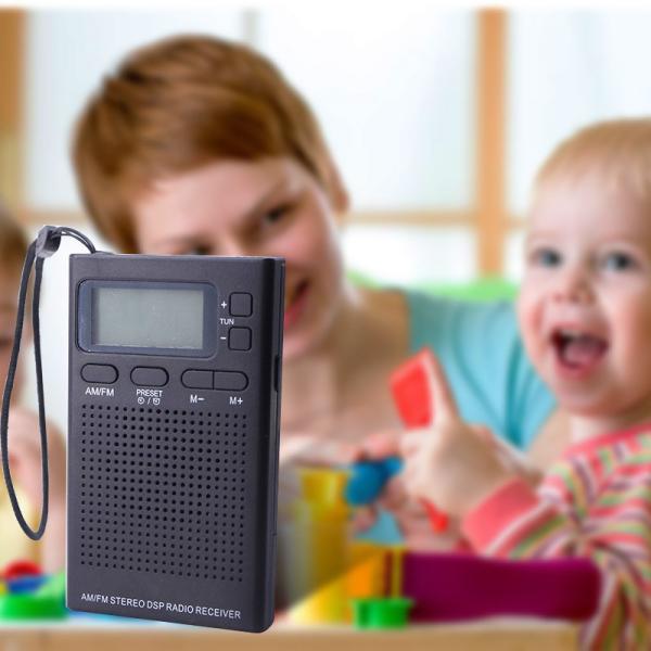 Digitas exteriores SÃO rádio do bolso de FM portátil com bateria recarregável