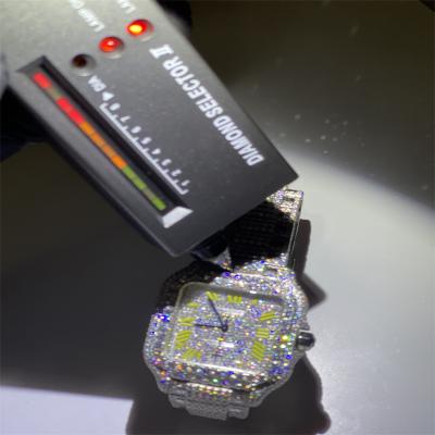 BV Moissanite congelado para fora do relógio Cartier Stone Studded Watches In Japão