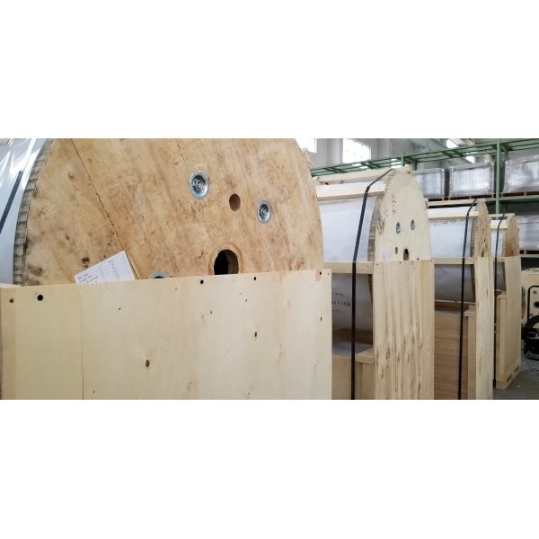 Highly Durable 40Dmm Minimum Bending Radius Reinforced Plastic Member for Pultrusion Technique