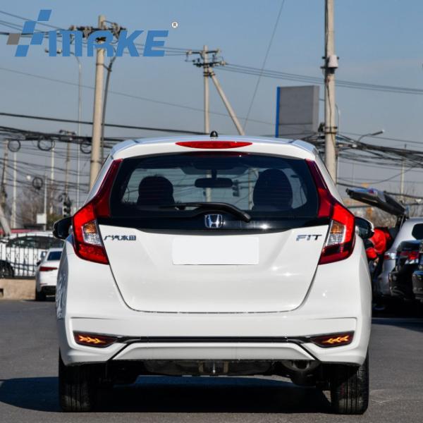2pcs LED Rear Bumper Light Flowing Turn Signal Reflector Honda Fit Jazz 2018 2019
