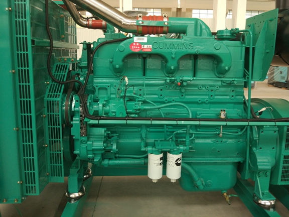 375 kva 50Hz Cummins Diesel Powder Generator , Portable Diesel Generator