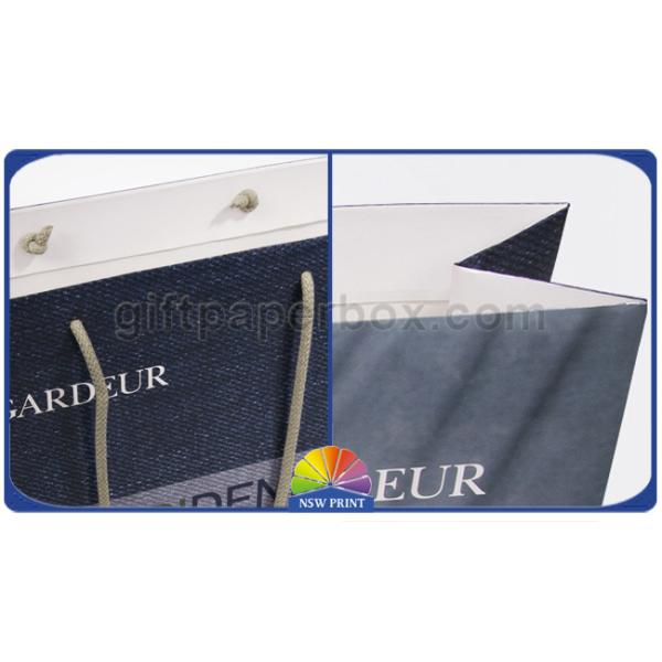 Bolsos de compras de papel de encargo de la manija de lujo del algodón para la ropa que empaqueta al OEM