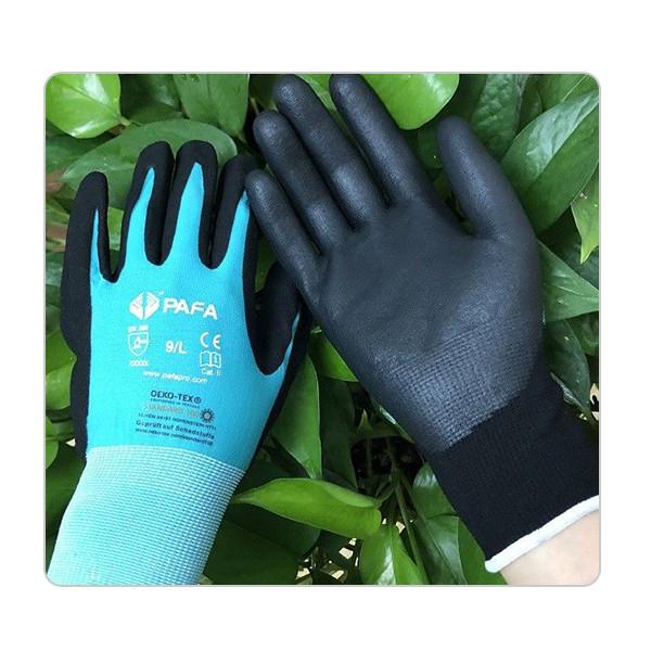 Luvas de nylon do nitrilo da espuma da fibra
