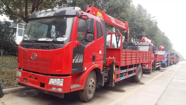 Faw CLW5180JSQC 4*2 Euro 3 180hp Boom Truck Crane With SQ6.3SA3 13m Lifting Height