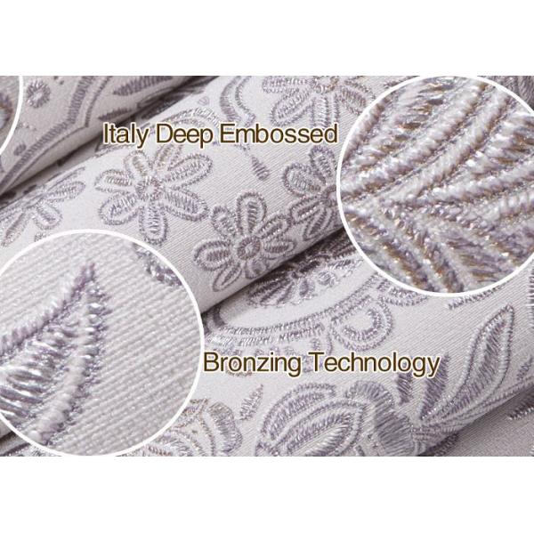 Embossed Retro Vintage Wallpaper Symmetrical Floral Pattern for Living Room