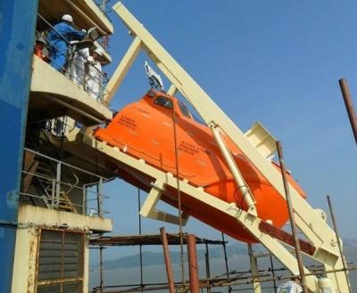 CCS, EC, BV Approved SOLAS Standard Cheap Small 4.9m 16 Persons FRP Free Fall Lifeboat