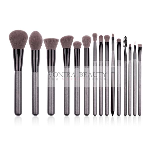 Superior Soft Hair And Shiny Handle Mass Level Foundation Hair Brush Set