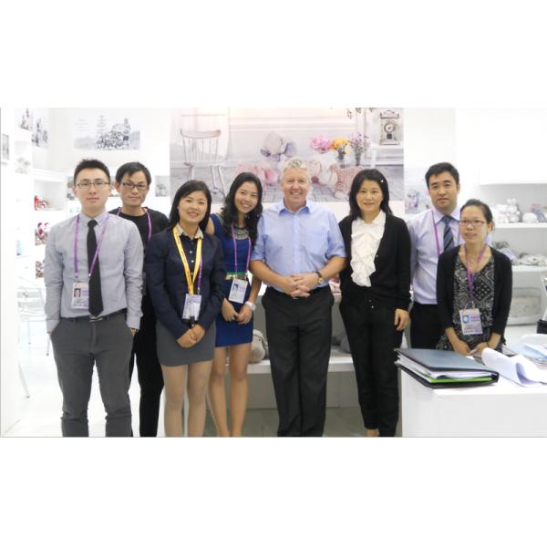 NO Plugs Type Newly Designed 42/150Gold Titanium Microneedle Hydra Stamphydra Roller for Skin Rejuvenation