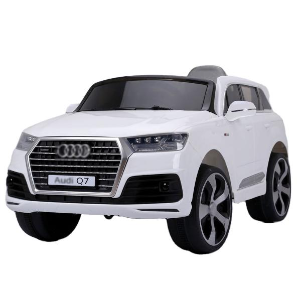 Унисексная езда на игрушечном электрическом автомобиле для малышей Свет / Музыка / Ремень безопасности / Одна кнопка запуска