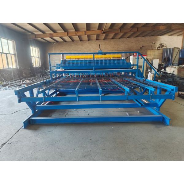 Hole Size 150*150mm Rebar 4-10mm Highway Bridge Rebar Wire Mesh Welding Machine