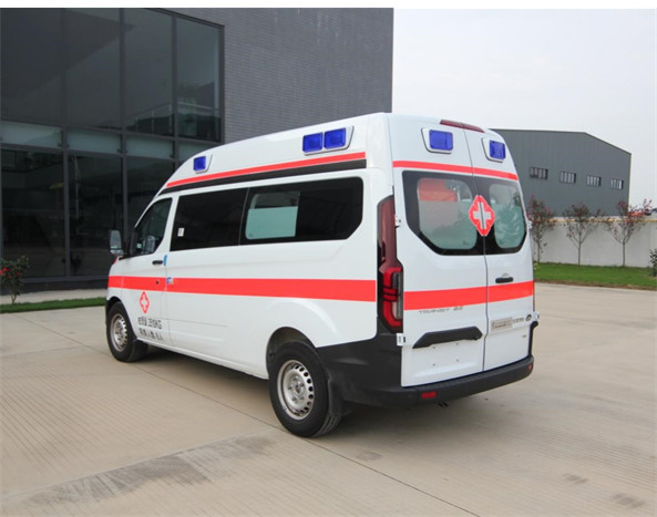 9 Speed Medical Emergency Ambulance Ford Transit Mid Axle