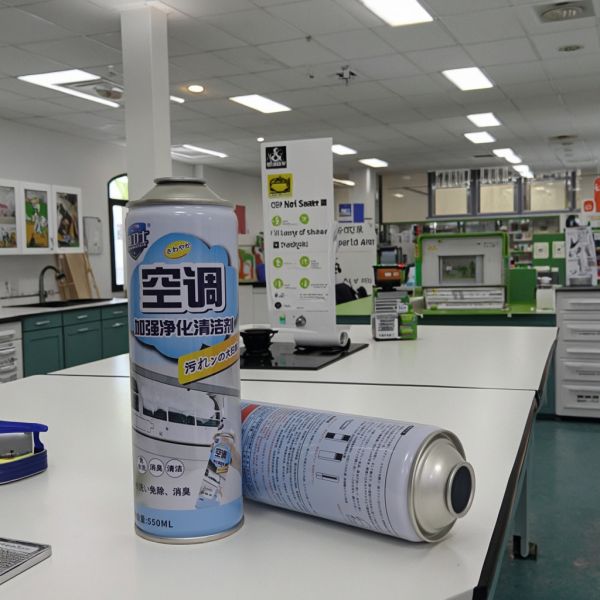 Empty 4 Color Printed Refilled Round Tinplate Butane Gas Can Cartridge Furnace with Screw Cap Sealed for Chemical Use