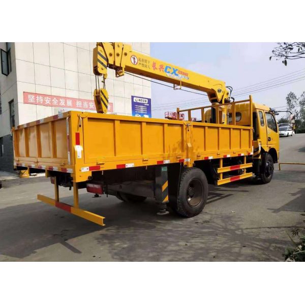 China Construction Machine 2ton 3ton 3.2ton Sinotruk Truck Mounted Crane