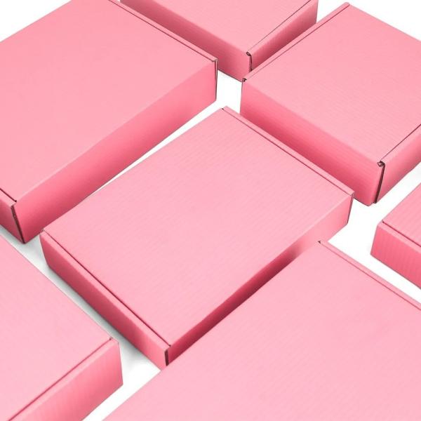 Venda direta de embalagem cosmética corrugada de cor rosa caixa de correio com logotipo personalizado