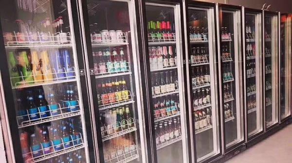 3 Doors Vertical Beer Drink Cooler Commercial Refrigeration Equipment